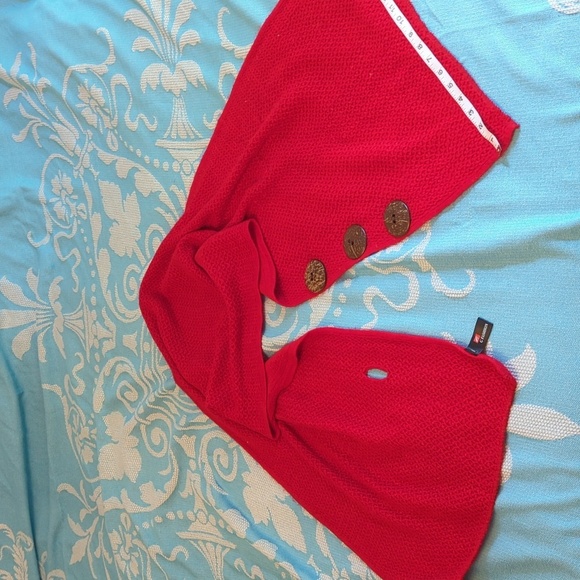 Red Multipurpose Scarf - Picture 6 of 12